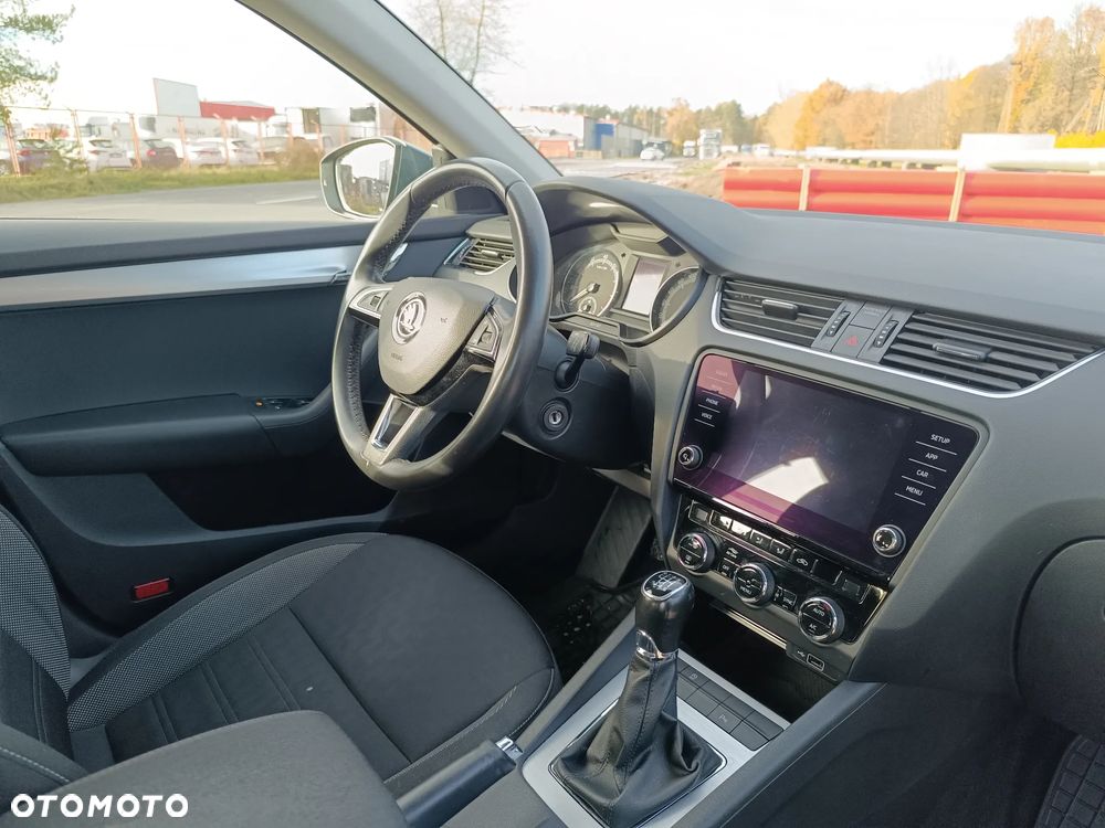 Skoda Octavia 1.5 TSI ACT Ambition - 5