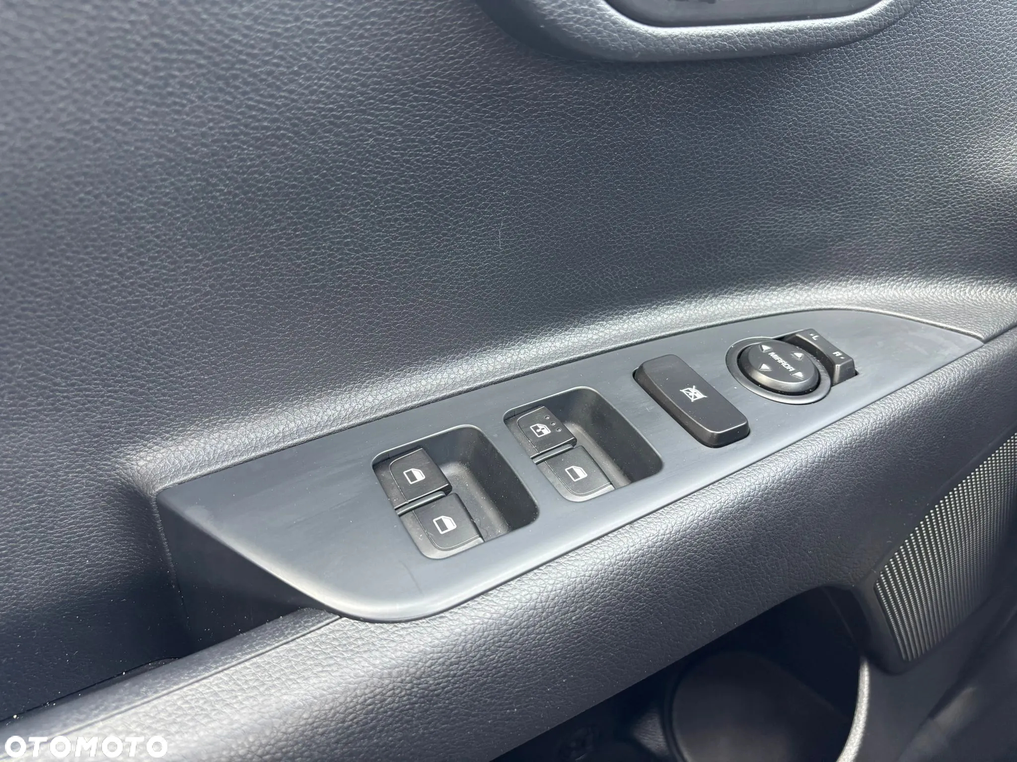 Kia Stonic 1.0 T-GDI M DCT - 29