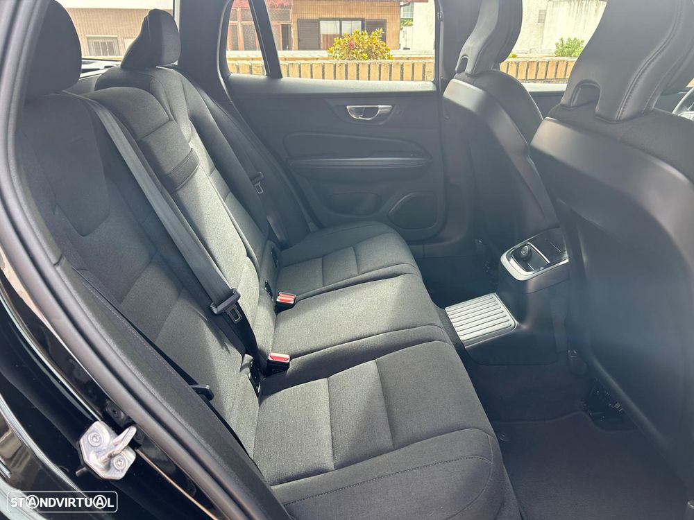 Volvo V60 2.0 T6 AWD TE Inscription Expression - 22