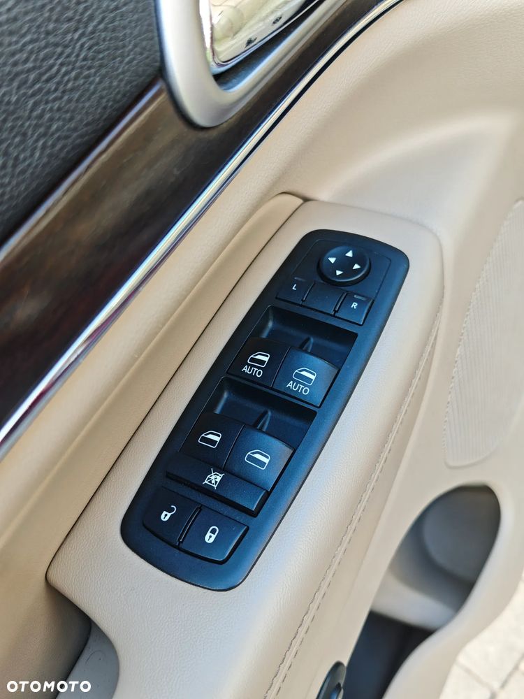 Jeep Grand Cherokee 3.6 V6 Limited - 22