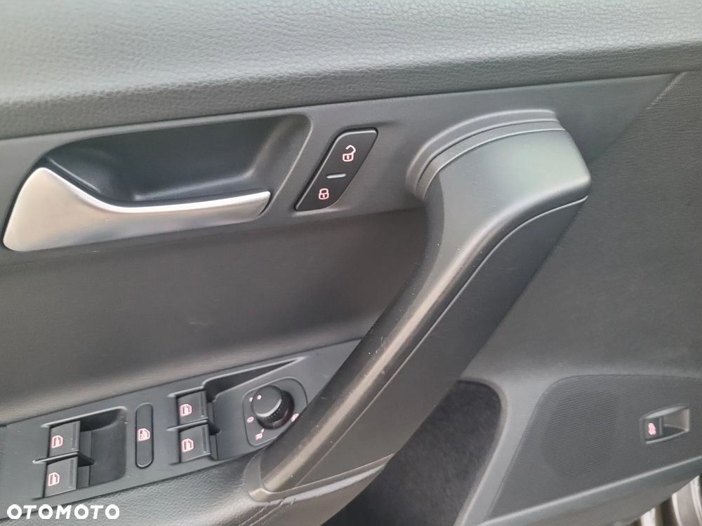 Volkswagen Passat 2.0 TDI BlueMotion Technology Highline - 15