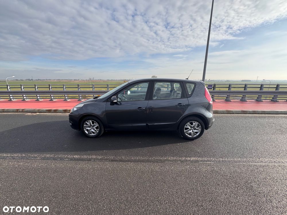 Renault Scenic 1.5 dCi Tech Run - 8