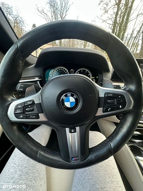 BMW Seria 5 530d xDrive M Sport sport - 11