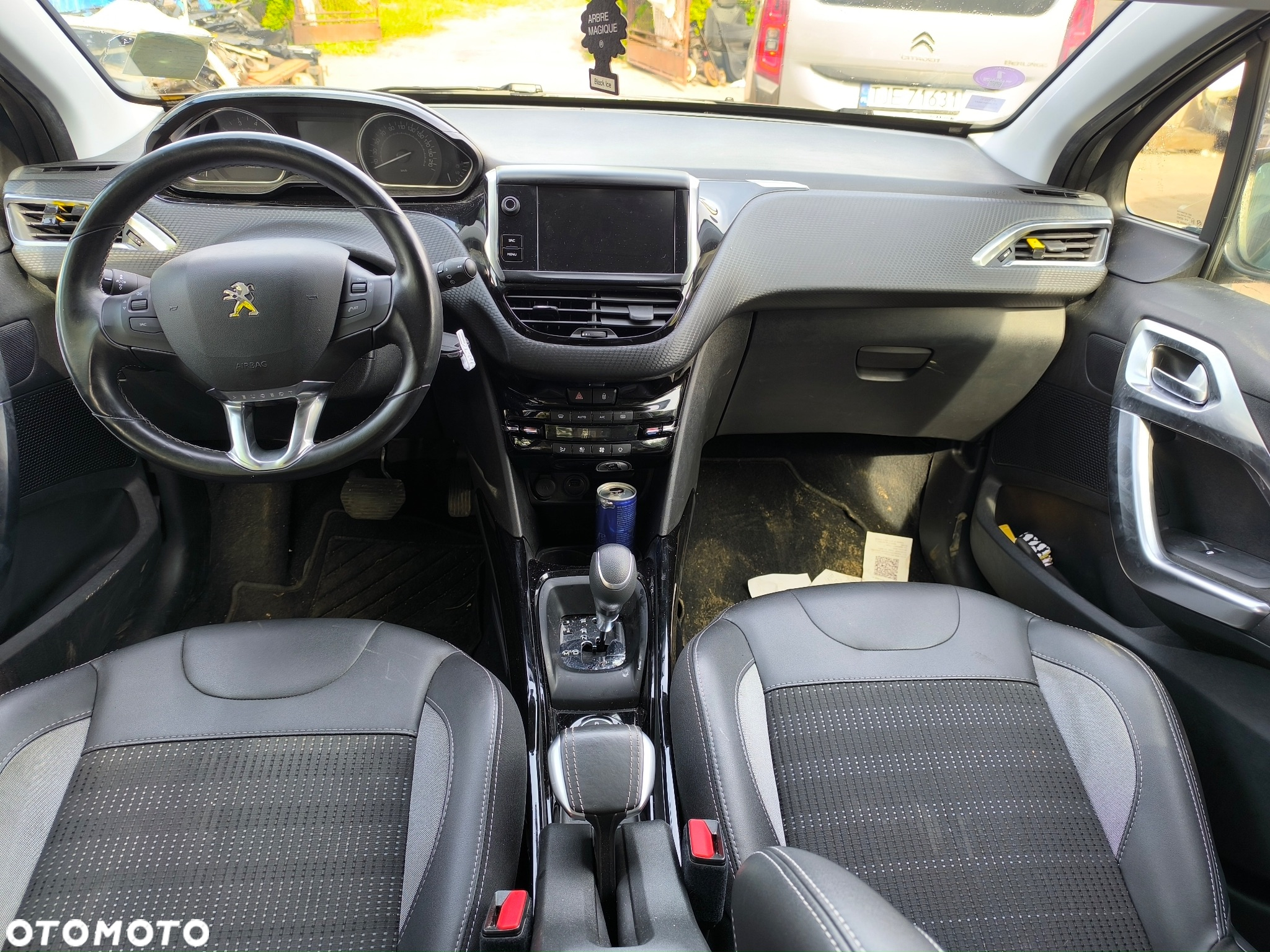 Peugeot 2008 1.2 Pure Tech GPF Allure S&S EAT6 - 5