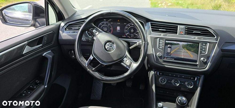 Volkswagen Tiguan - 15