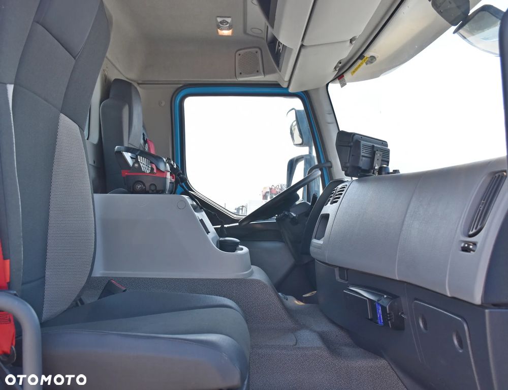 Renault C 320 * PK 12002 EH A + PILOT * STAN BDB - 11