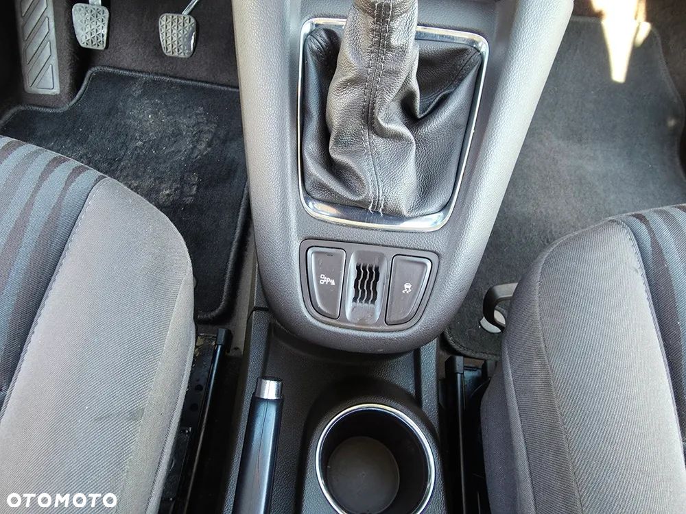 Opel Zafira 1.4 T Cosmo EcoFLEX S&S - 28