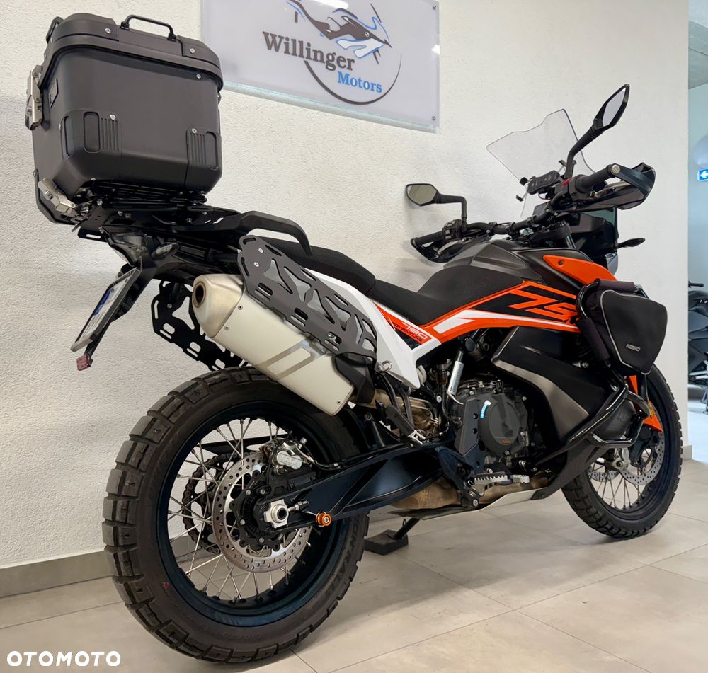 KTM Adventure - 5