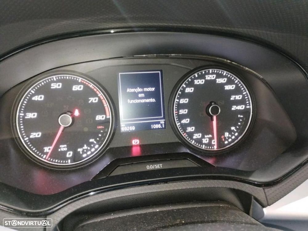 SEAT Arona 1.0 TSI FR - 3