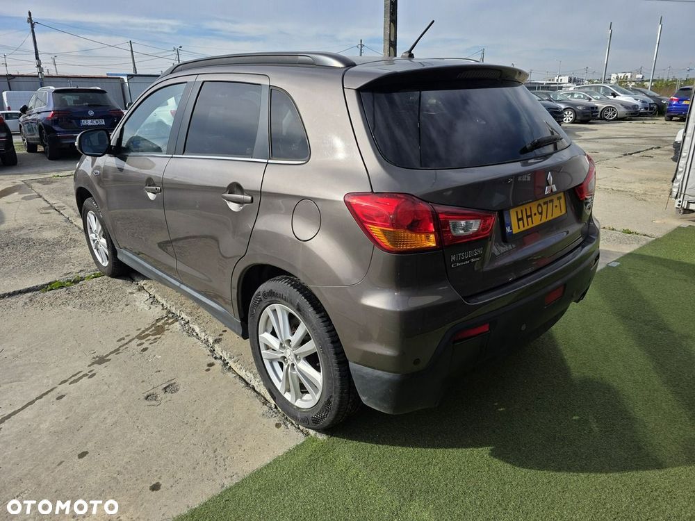 Mitsubishi ASX - 7