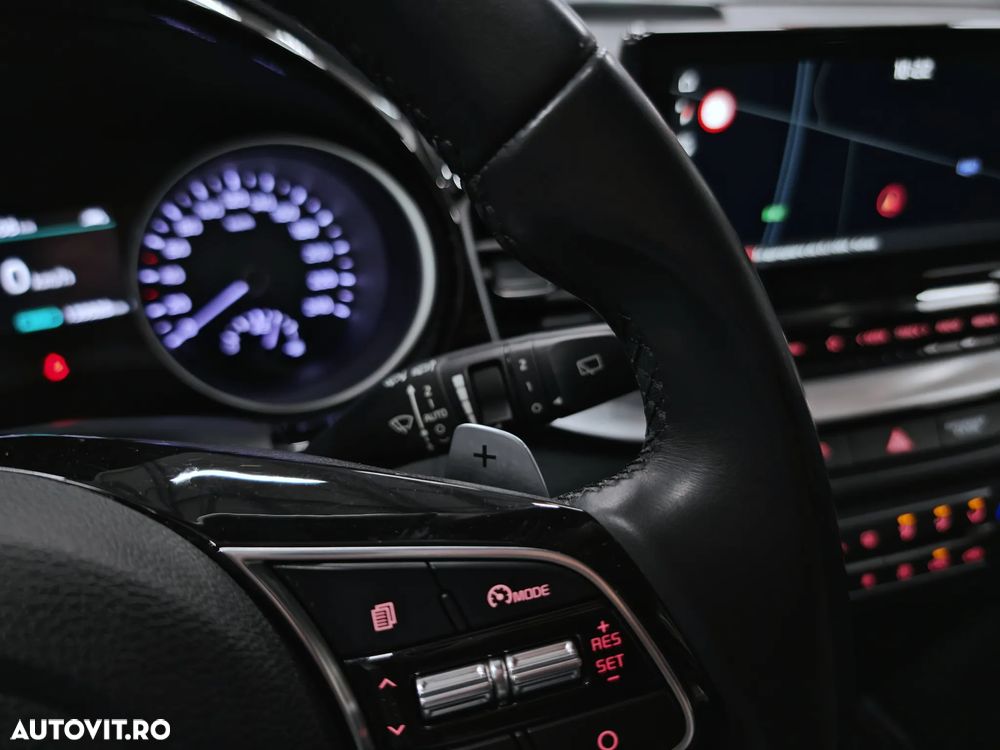 Kia Ceed 1.6 GDI 6DCT PHEV Vision - 22