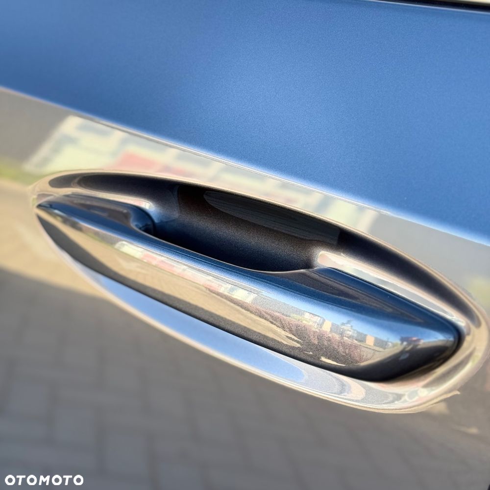 Lexus ES 300h Business Edition - 19