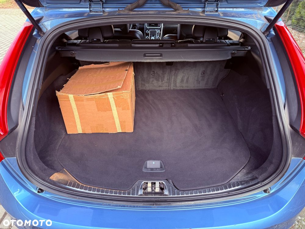 Volvo V60 T4 Geartronic RDesign - 29