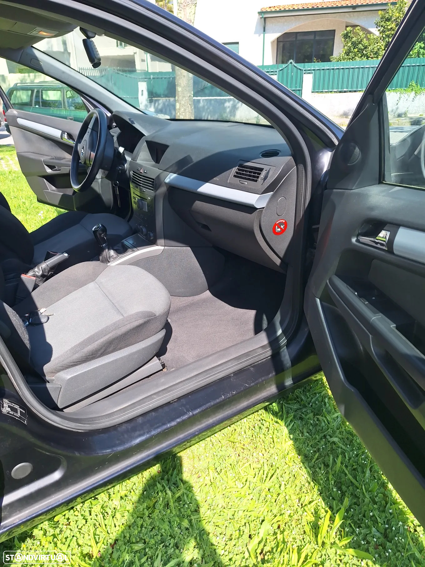 Opel Astra Caravan - 20
