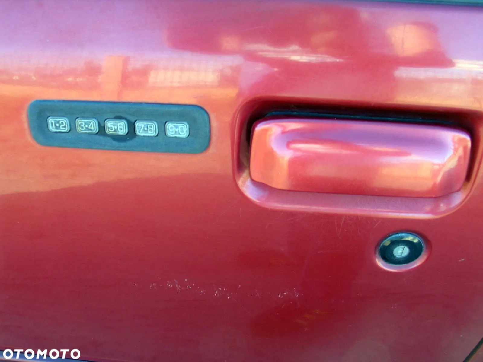 Ford Explorer - 14