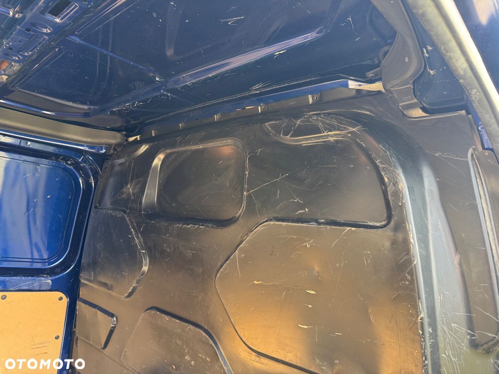 Ford Transit Custom - 13