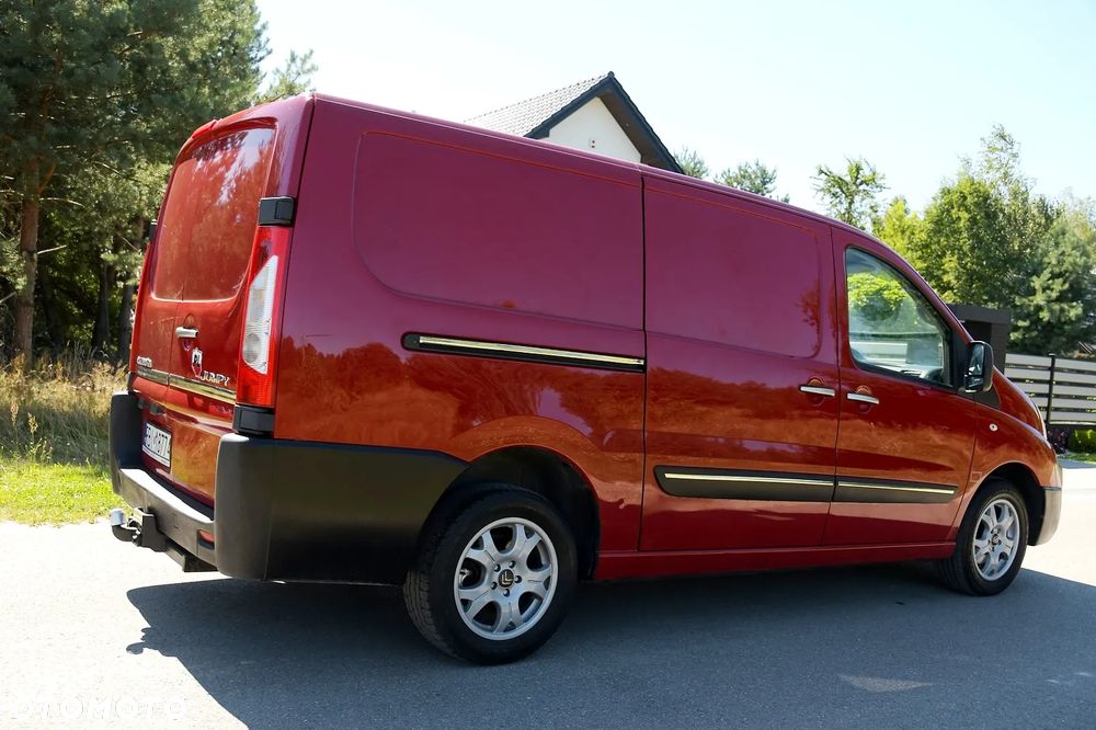 Citroën JUMPY/SCUDO/EXPERT/LONG/ 2.0 HDI / ZDROWY BEZ KOROZJI/ PODGRZEWANE FOTELE/KLIMATYZACJA/BOGATO WYPOSAZONY - 7