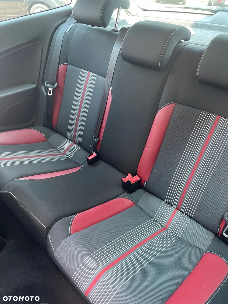 Volkswagen Polo 1.2 TSI DSG Highline - 11