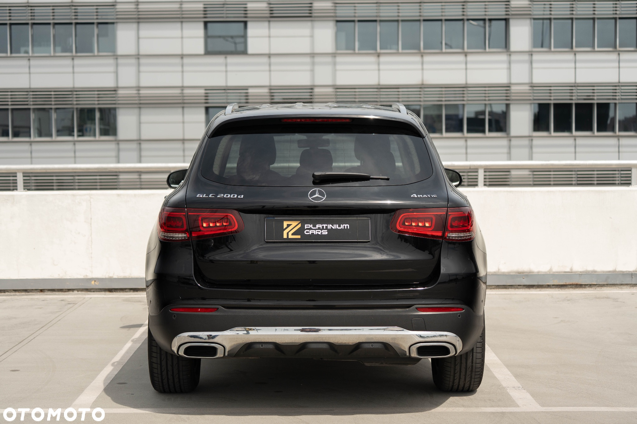 Mercedes-Benz GLC - 4