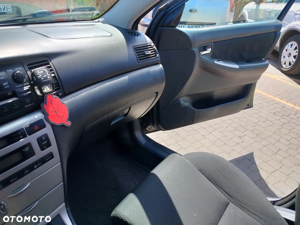Toyota Corolla 1.4 D-4D Sol - 12