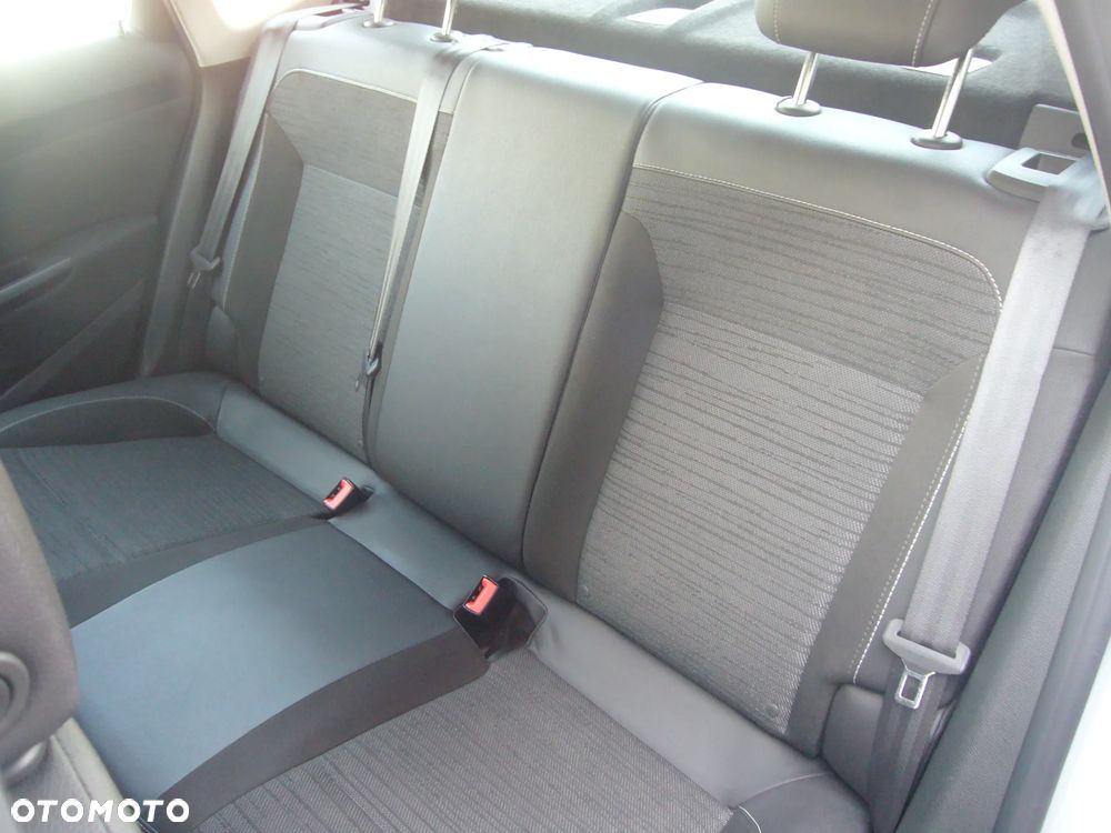 Opel Astra 1.4 T Enjoy - 14