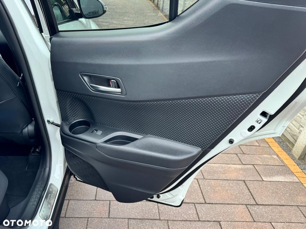 Toyota C-HR 2.0 Hybrid GR Sport - 25