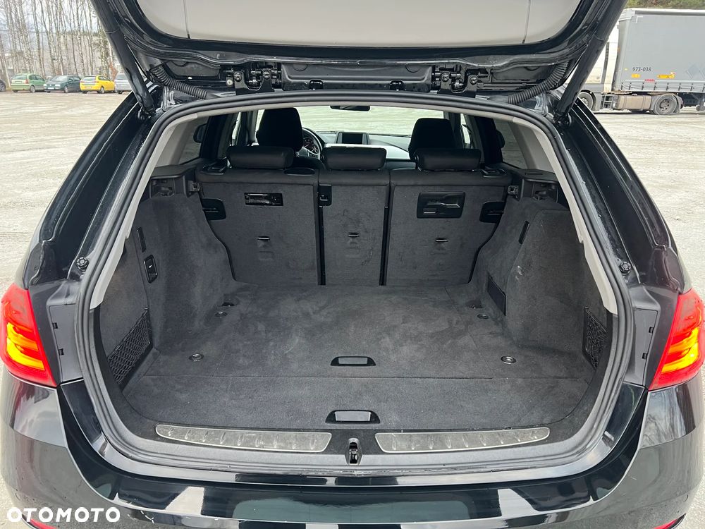 BMW Seria 3 318d - 11