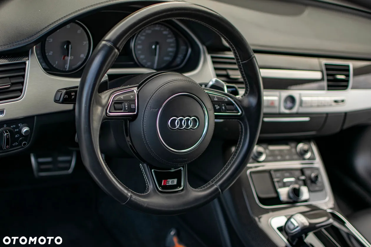 Audi S8 4.0 TFSI Quattro - 27
