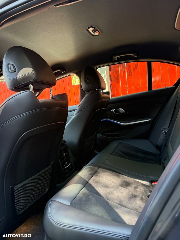 BMW Seria 3 320i xDrive AT - 4