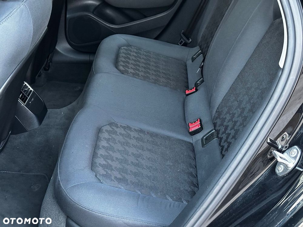 Audi A3 Sportback - 25