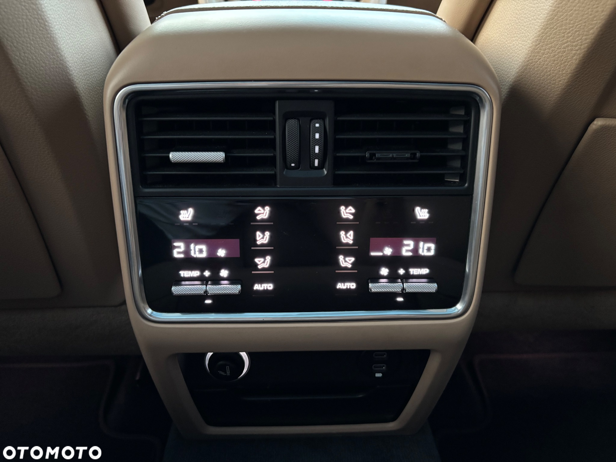 Porsche Cayenne Tiptronic S Platinum Edition - 30