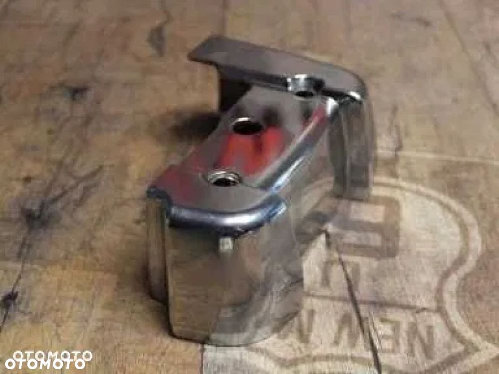 POKRYWA OSŁONA GŁOWICY CHROM HONDA VT750 SHADOW C4 - 4