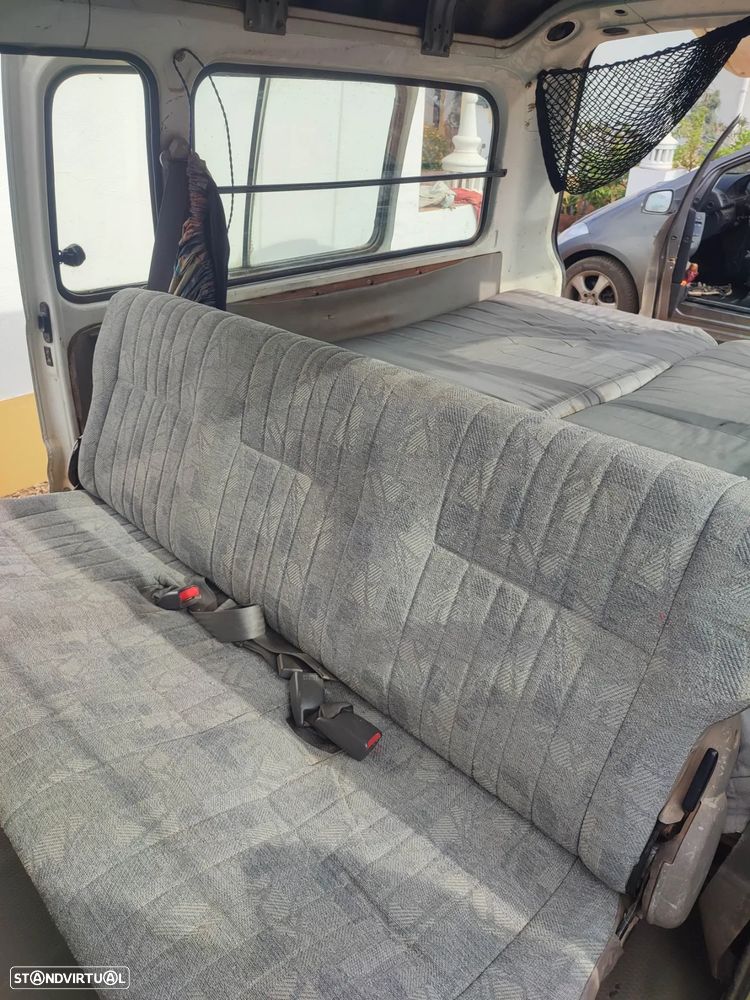 Mitsubishi L400 2.5 TD GL - 13