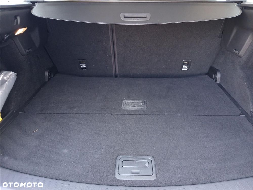 Renault Megane 1.3 TCe FAP Zen - 10