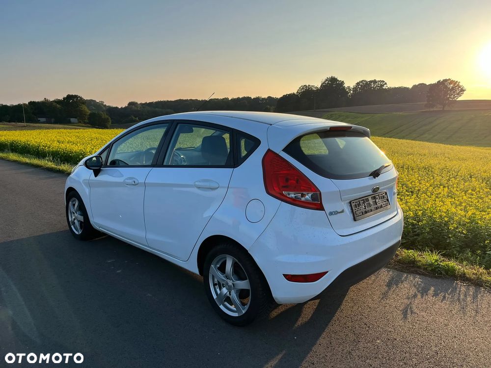 Ford Fiesta - 5