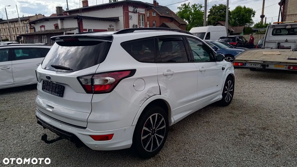 Ford Kuga 2.0 TDCi 4x4 ST-Line - 5