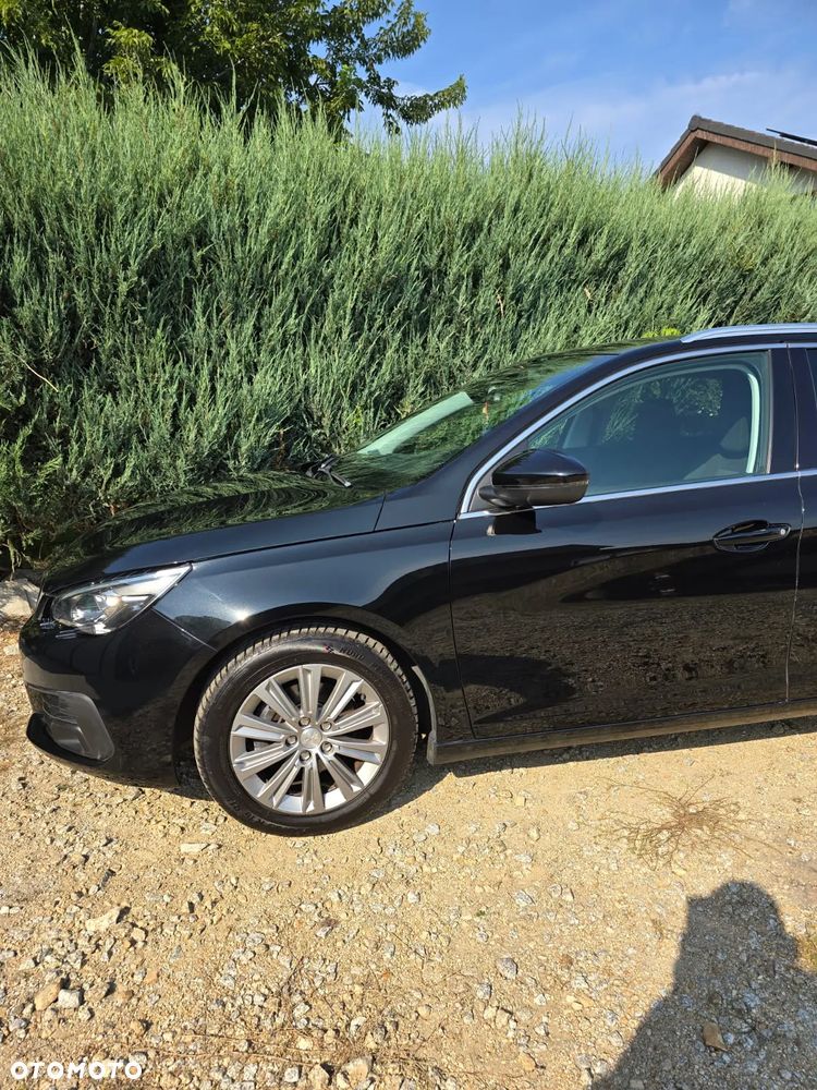 Peugeot 308 SW 1.6 BlueHDi Active S&S - 9