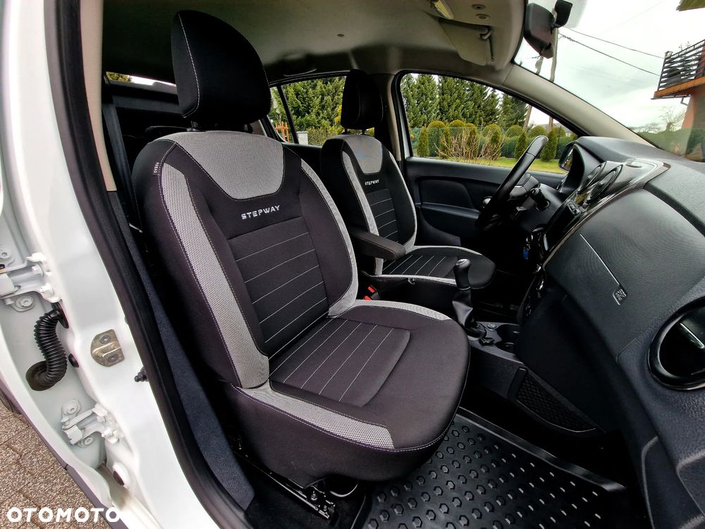 Dacia Sandero Stepway 0.9 TCe Laureate S&S - 26