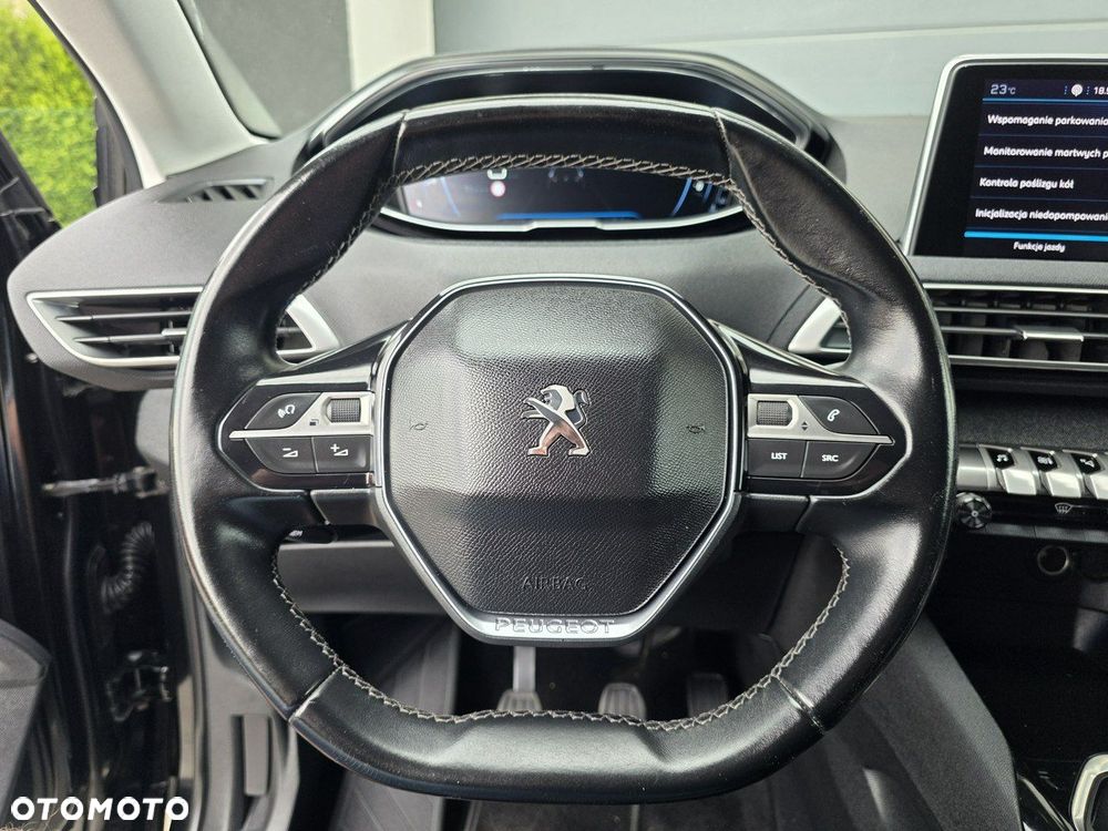 Peugeot 5008 - 15