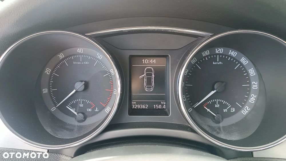 Skoda Superb 1.8 TSI Business DSG - 12