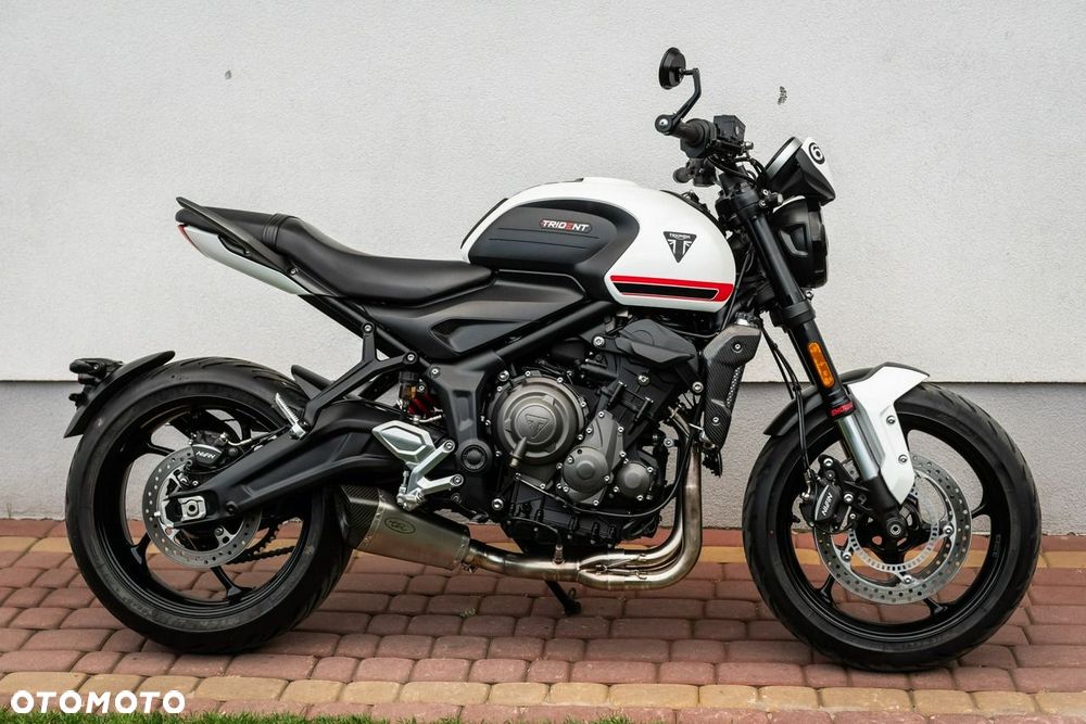 Triumph Trident - 2