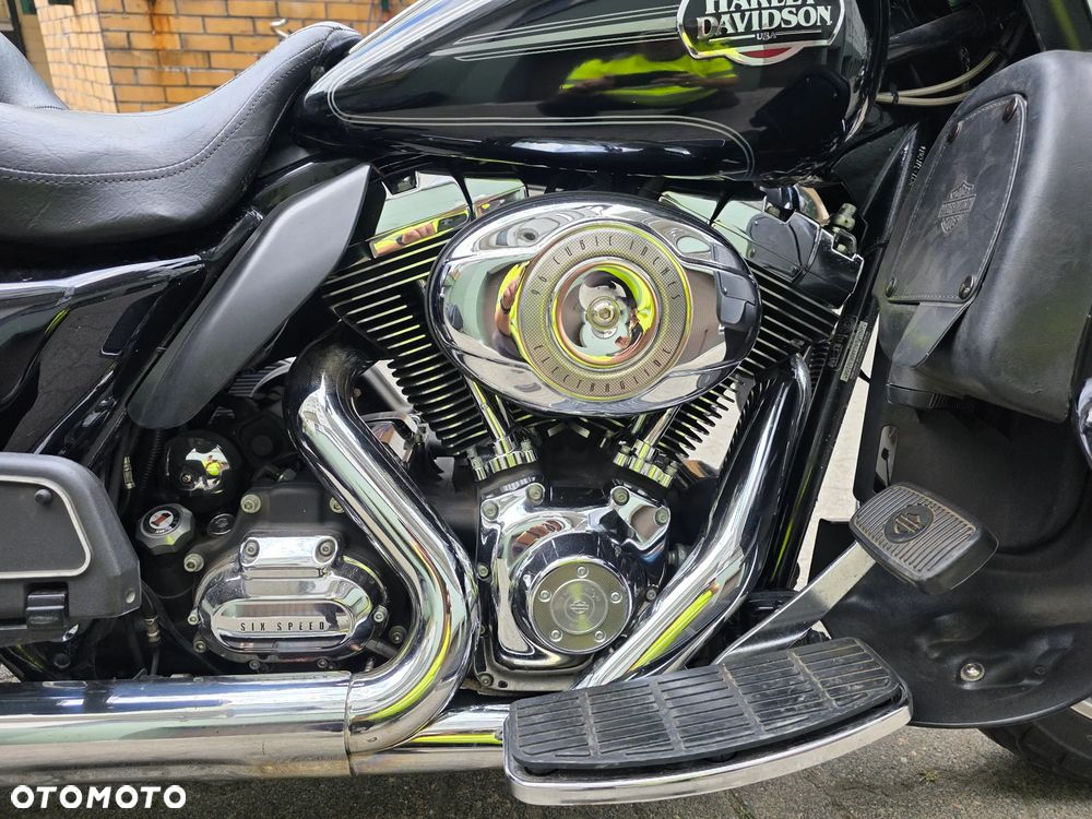 Harley-Davidson Touring Electra Glide - 11