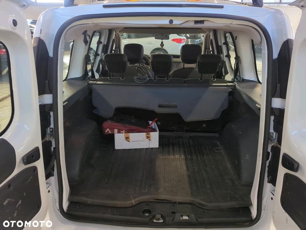 Dacia Dokker 1.6 SCe Laureate - 5