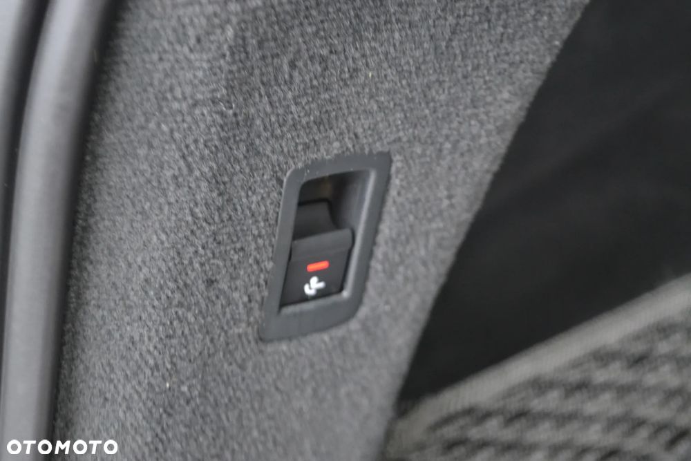 Audi A6 Avant 45 TFSI Quattro Sport S tronic - 33