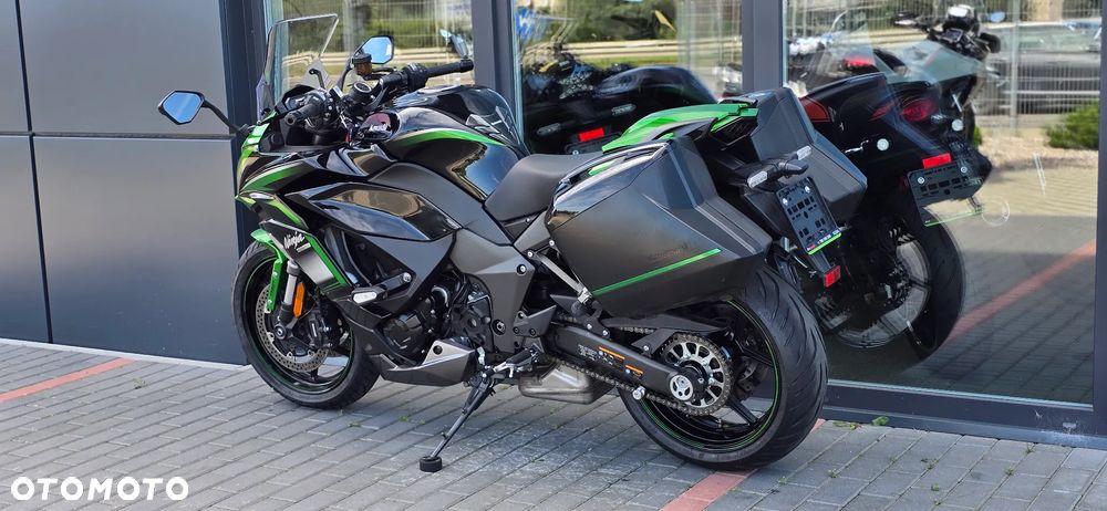 Kawasaki Ninja 1000 SX - 27
