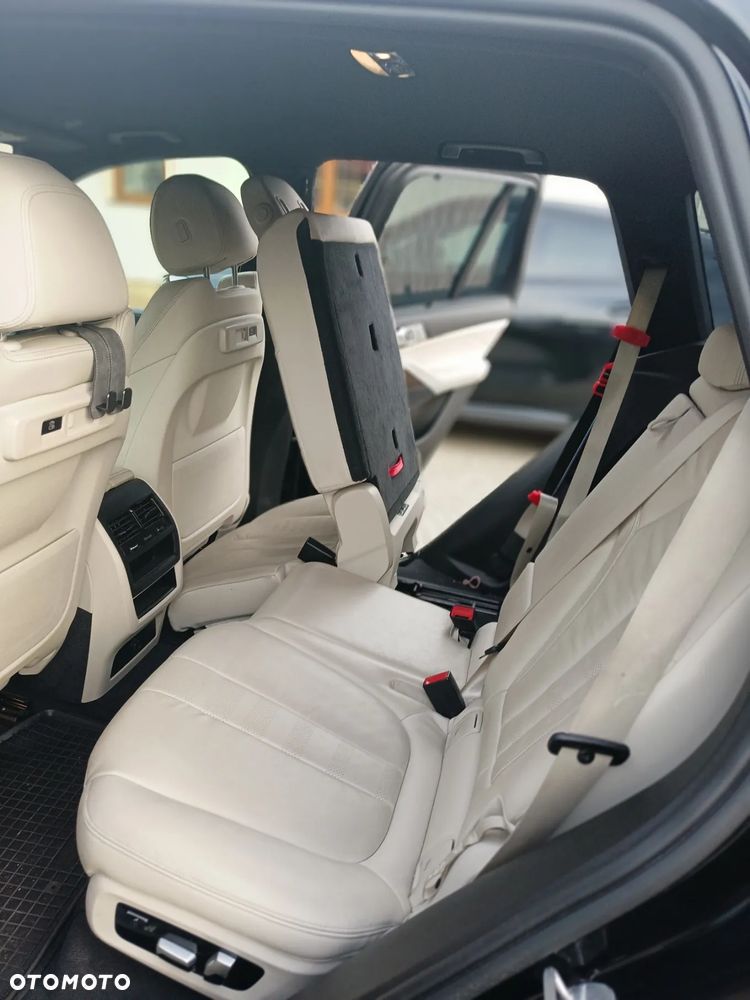 BMW X5 xDrive25d - 12