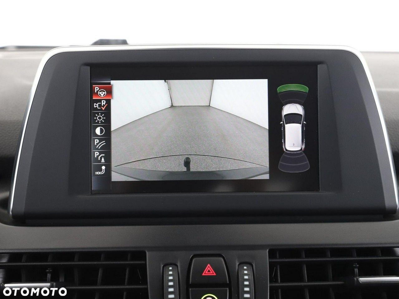BMW Seria 2 218d Active Tourer Sport Line - 21