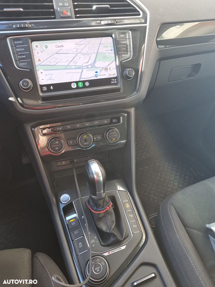 Volkswagen Tiguan 2.0 TDI 4Mot DSG Highline - 9