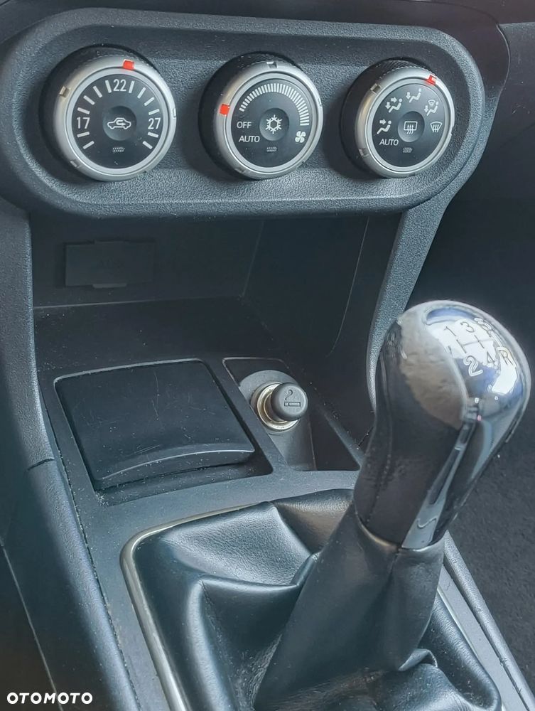 Mitsubishi Lancer 1.8 Intense - 16