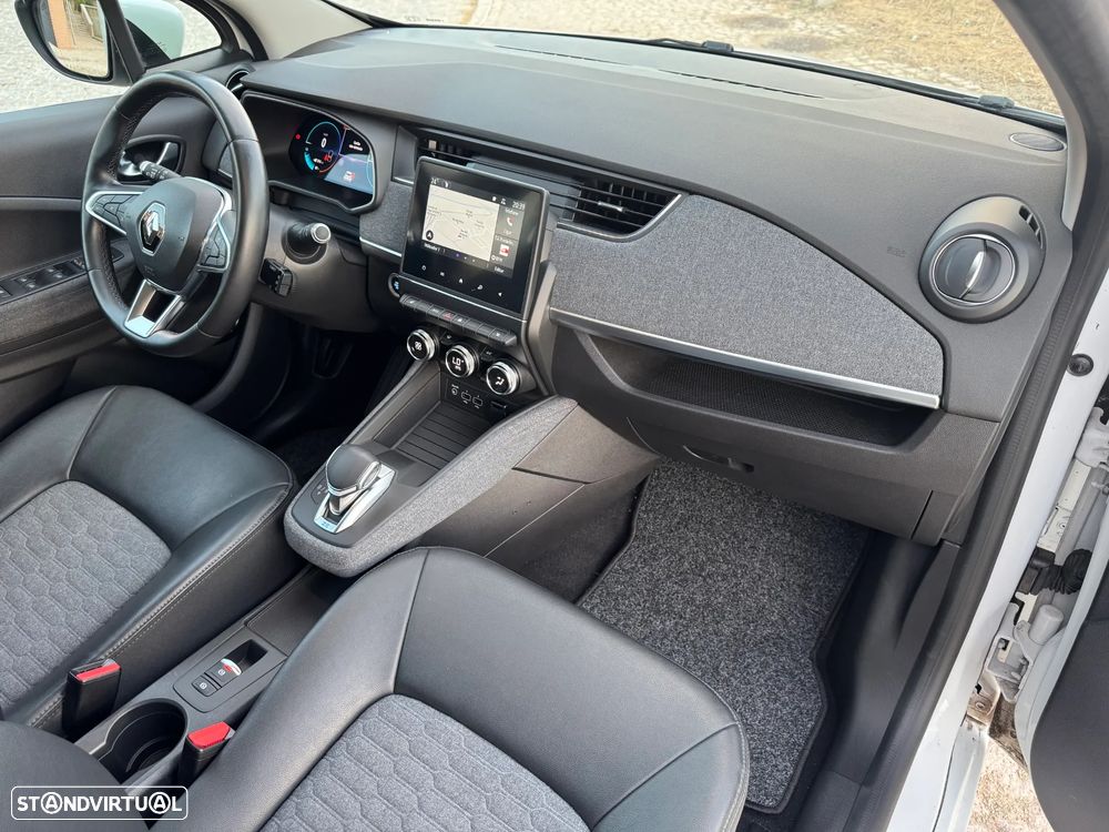 Renault Zoe (c/ Bateria) EV50 135hp Iconic - 9